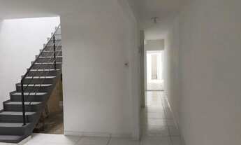 Imagem 8: Casa Ampla com 4 Quartos na Pajuçara - Próxima à Praia!