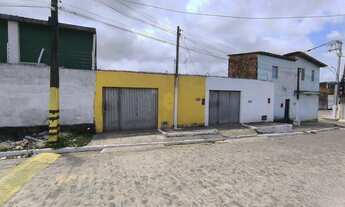 Imagem 1: CASA DE ALUGUEL Casa com 2 dormitórios