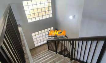 Imagem: Lindo Sobrado com 5 dormitórios, 550 m²