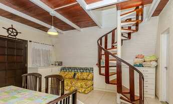 Imagem 7: Casa estilo chalé à venda no Condomínio Fabiana no Pioneiros em Balneário Camboriú