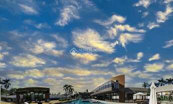 Imagem 4: Apartamento 2 suítes, 2 vagas, à venda, 300 m da praia Cachoeira do Bom Jesus, Florianópol