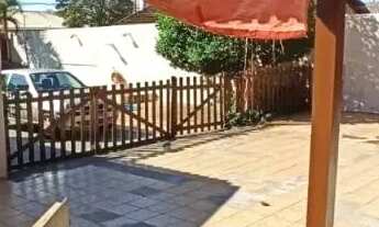 Imagem 7: Casa à venda em Londrina, Vila Brasil, com 4 quartos, com 193.4 m²