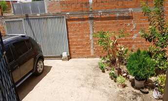 Imagem 2: Vende-se casa na zona leste