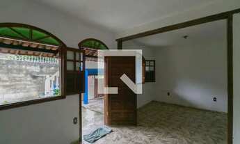 Imagem: Casa à Venda - Bandeirantes, 3 Quartos