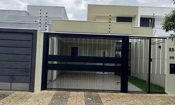 Imagem: Casa à Venda em Maringá 3 Quartos no Jardim