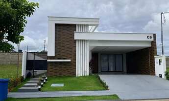 Imagem: Casa de Alto Padrão com três suítes no