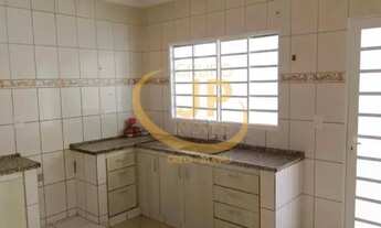 Imagem 2: Casa 2 Dorm./ 3 vagas/ Área gourmet/ Ac. Dr. Américo Figueiredo/ Só R$ 320 mil