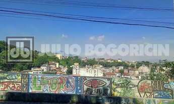 Imagem 2: SANTA TERESA - 3 QUARTOS - ÓTIMO PREÇO - VISTA DESLUMBRANTE - INDEVASSÁVEL