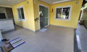 Imagem 4: Ótima casa em condomínio fechado com portão eletrônico em Vargem Grande/RJ!