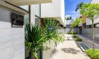 Imagem: Venda Casa 4 Dormitórios - 427 m² Campo