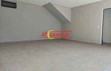 Imagem 16: Casa de Alto Padrão à Venda em Atibaia ? Luxo, Conforto e Sustentabilidade