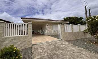 Imagem 2: Casa na Barra do Saí com 2 Quartos e Amplo Espaço nos Fundos, em Itapoá SC!
