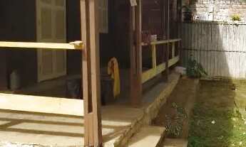 Imagem 6: Casa pré- fabricada de madeira maciça