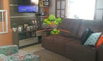 Imagem 4: Casa com 3 Quartos e 2 banheiros à Venda, 320 m² por R$ 300.000