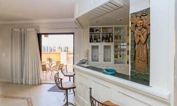 Imagem 6: Maravilhosa cobertura em Moema com 400 m², 5 suítes, piscina e 4 vagas