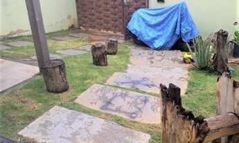 Imagem 1: LAGOA SANTA - Casa Padrão - Visão