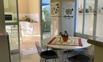 Imagem 3: Casa de condomínio para venda com 371 metros quadrados com 4 quartos