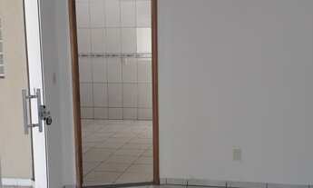 Imagem 5: Casa para venda possui 100 metros quadrados com 3 quartos em Parque das Flores - Goiânia