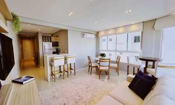 Imagem: APARTAMENTO DE FRENTE JUNTO Á PRAÇA FLÁVIO