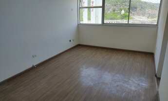 Imagem 3: Madureira Rua Domingos Lopes Apartamento Vazio salão 2 quartos com dependência de empregad