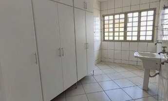 Imagem 2: Casa com 4 dormitórios para alugar por R$ 6.000,00/mês - Condomínio Haras São Luiz - Salto