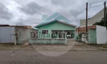 Imagem 2: Casa para Venda em São José dos Pinhais, Ipê, 2 dormitórios, 1 banheiro, 3 vagas