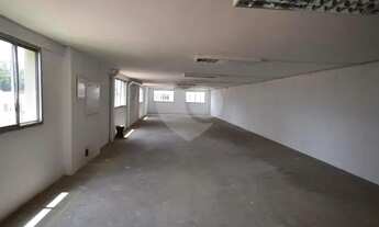 Imagem 3: Excelente Prédio Monousuário, perto do metro Praça da Arvore. Ótima localização!!!