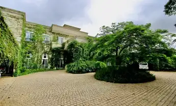 Imagem 2: Venda Casa com 5 dormitórios