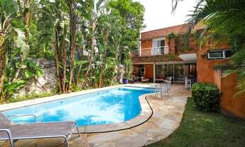 Imagem 2: CASA COM 4 DORMITÓRIOS ( 2 SUÍTES ) NO BROOKLIN VELHO, NA MELHOR RUA DO BAIRRO, PISCINA, J