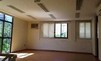 Imagem 2: São Paulo - Casa Padrão - VILA NOVA CONCEIÇÃO