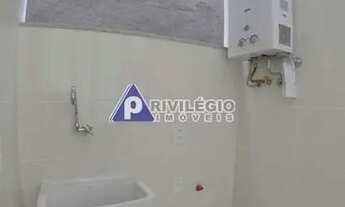 Imagem 12: Leblon! Sala 3 quartos repleto de armários, junto ao Metrô Antero de Quental