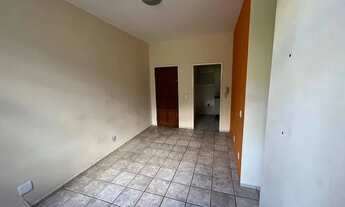 Imagem 3: Apartamento de 02 quartos e 01 vaga de garagem para locação no bairro Manacás