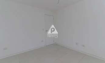 Imagem 3: Privilégio Imóveis Vende: Prédio novo, primeiro a morar! BOTAFOGO