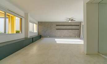 Imagem: Casa espaçosa para locação próximo à