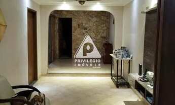 Imagem: Casa espetacular em Bangu com 268 m² construída