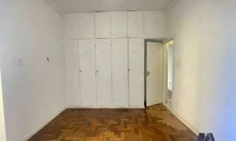 Imagem 9: Oportunidade no Leblon!Venda apartamento 2 quartos,vista livre,área de serviço e dep empre