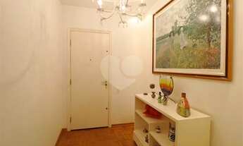 Imagem 6: Tudo o que você procura: ótimos espaços e ao lado do metrô