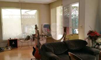 Imagem 7: CASA EM CONDOMÍNIO COM PISCINA E 4 SUITES