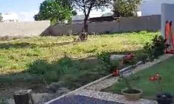 Imagem: CARIBE 1, Lote 600 Mt nascente, murado em