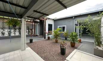 Imagem 2: Vendo ou troco em apto linda casa planejada recém construída no fino acabamento!!!