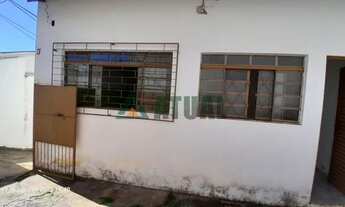 Imagem 2: LOCAÇÃO Casa com 1 dormitório