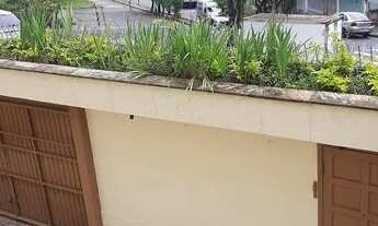 Imagem 2: Casa para aluguel e venda possui 300 metros quadrados com 4 quartos