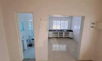 Imagem 2: Casa com 1 quarto, sala, cozinha, banheiro e área de serviço