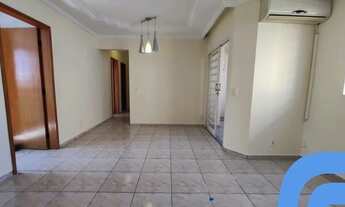 Imagem 2: Um apartamento de 03 quartos com 01 suíte no Jardim América para locação com uma vaga de g