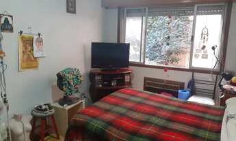 Imagem 6: BARBADA somente avista. Apartamento conservação original com piso parquet no Centro Histór