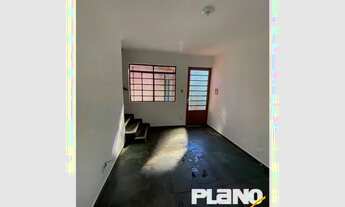 Imagem 4: Casa para alugar em Parque Dos Pinhais de 10.00m² com 3 Quartos e 1 Garagem