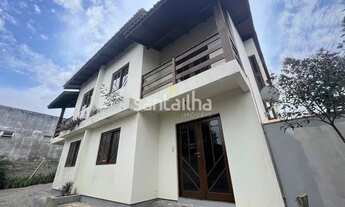 Imagem: FLORIANóPOLIS - Casa Padrão - Campeche