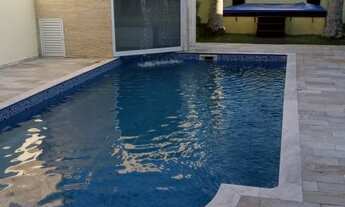 Imagem: Sobrado para aluguel tem 250 metros quadrados