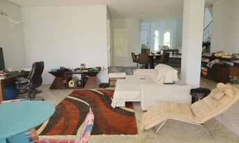 Imagem 6: Lindo Sobrado Aldeia do Vale. Útil 411m2, 1.250m2 terreno plano. Reformada