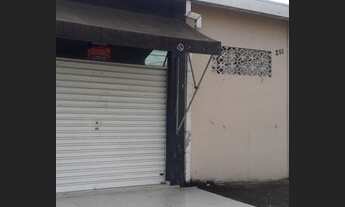 Imagem: Imóvel comercial com galpão mais 2 casas